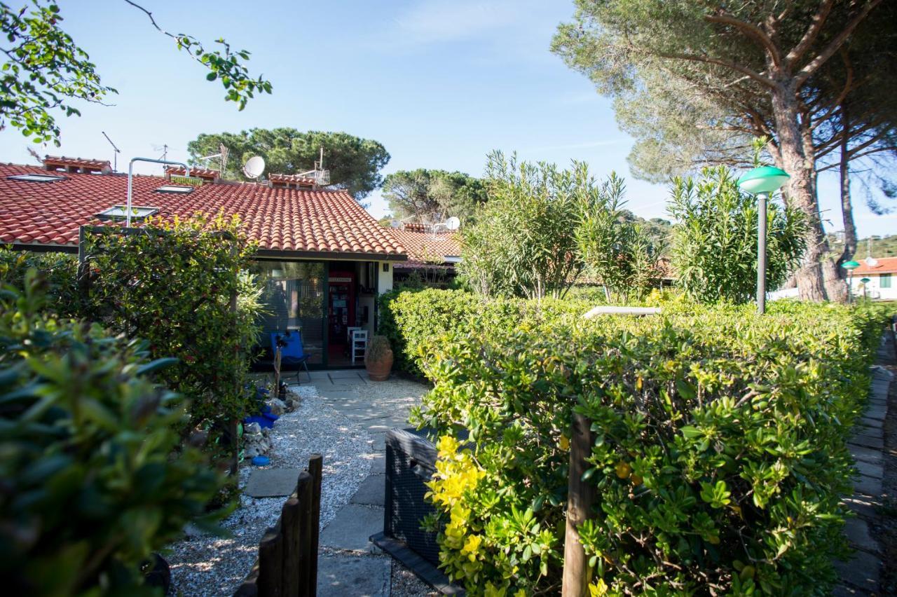 I Chioppi 4 - Goelba Appartement Capoliveri  Buitenkant foto